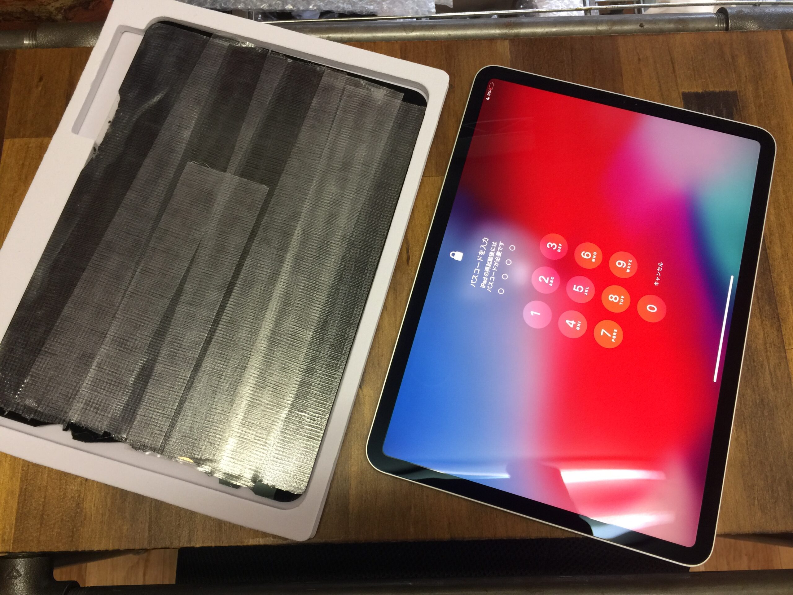 iPad Pro 11インチ 画面のガラス割れで液晶パネルの交換 | フリー 
